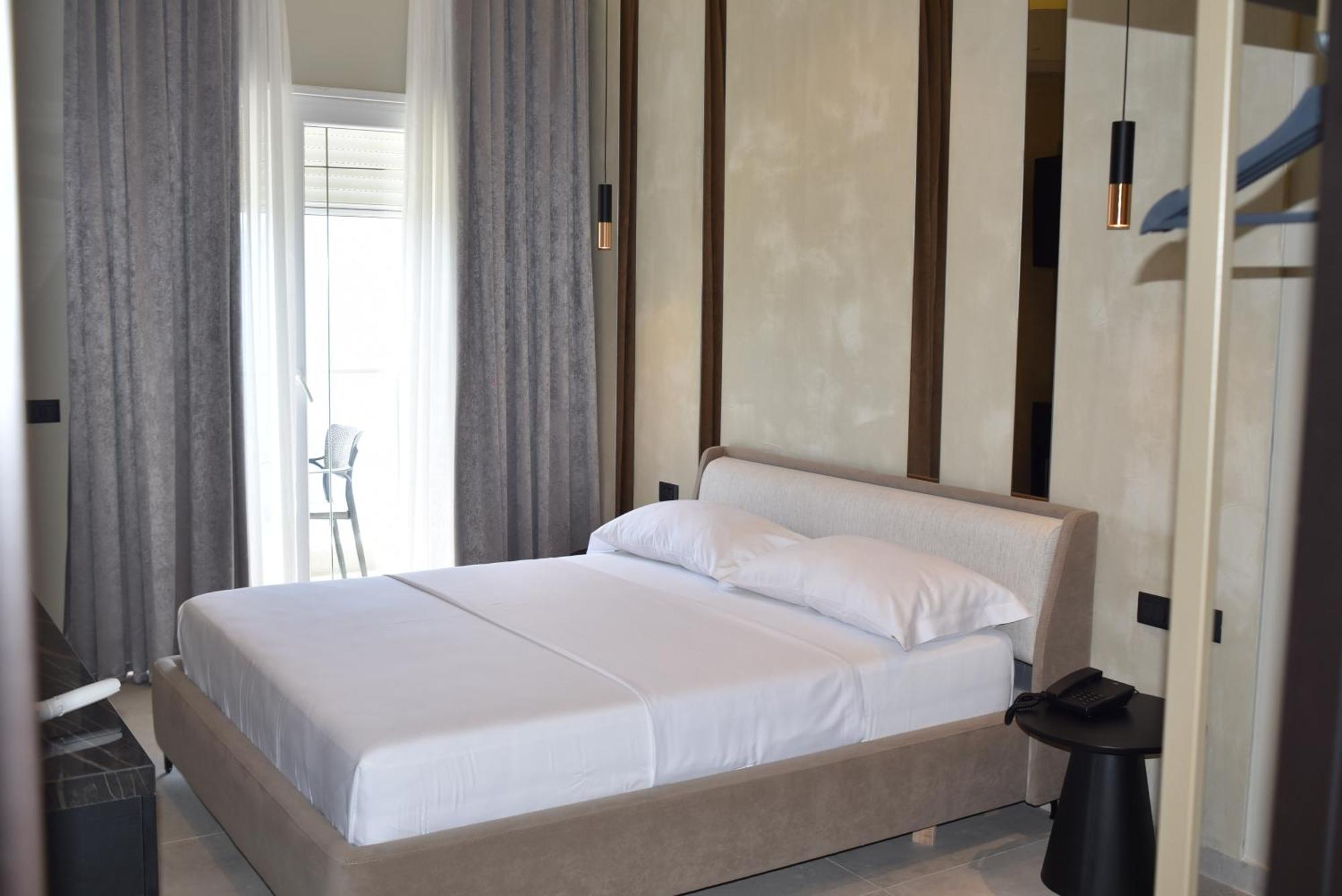 Nuna Hotel Radhimë Δωμάτιο φωτογραφία