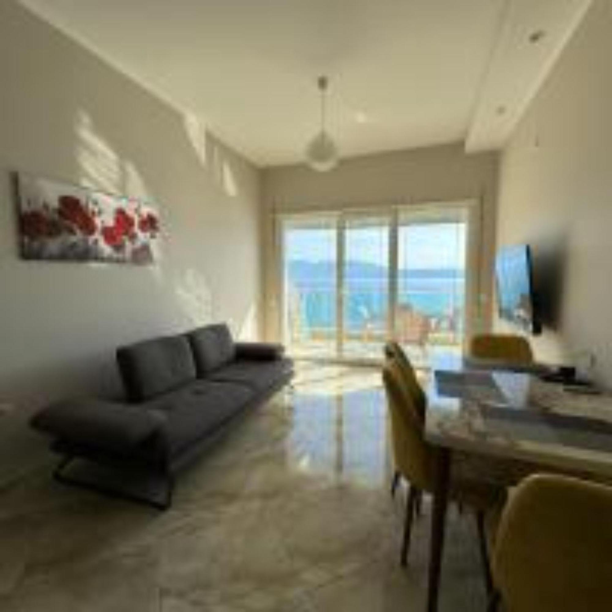 Nuna Hotel Radhimë Εξωτερικό φωτογραφία